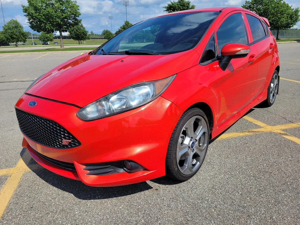 2016 Ford Fiesta - Image 13 of 31