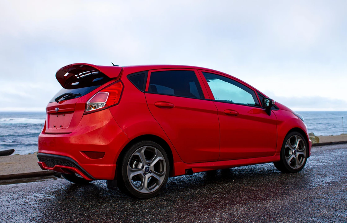 2016 Ford Fiesta - Image 9 of 31