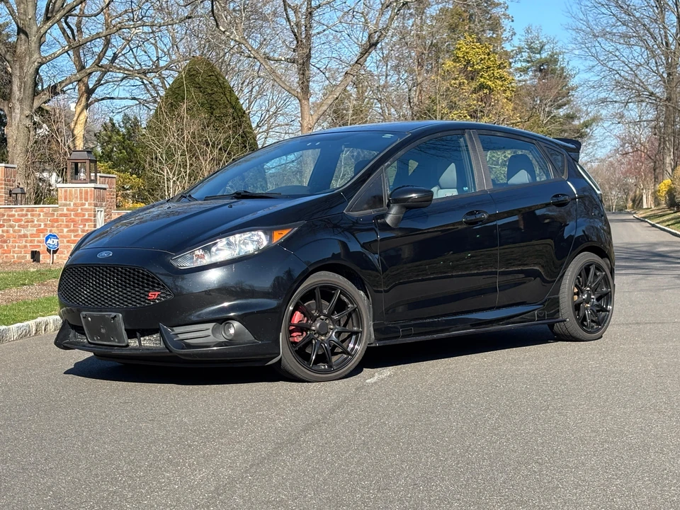2016 Ford Fiesta - Image 9 of 12
