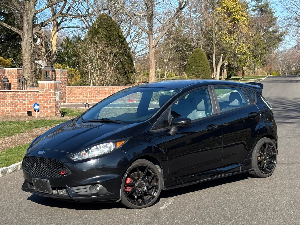 2016 Ford Fiesta - Image 11 of 12