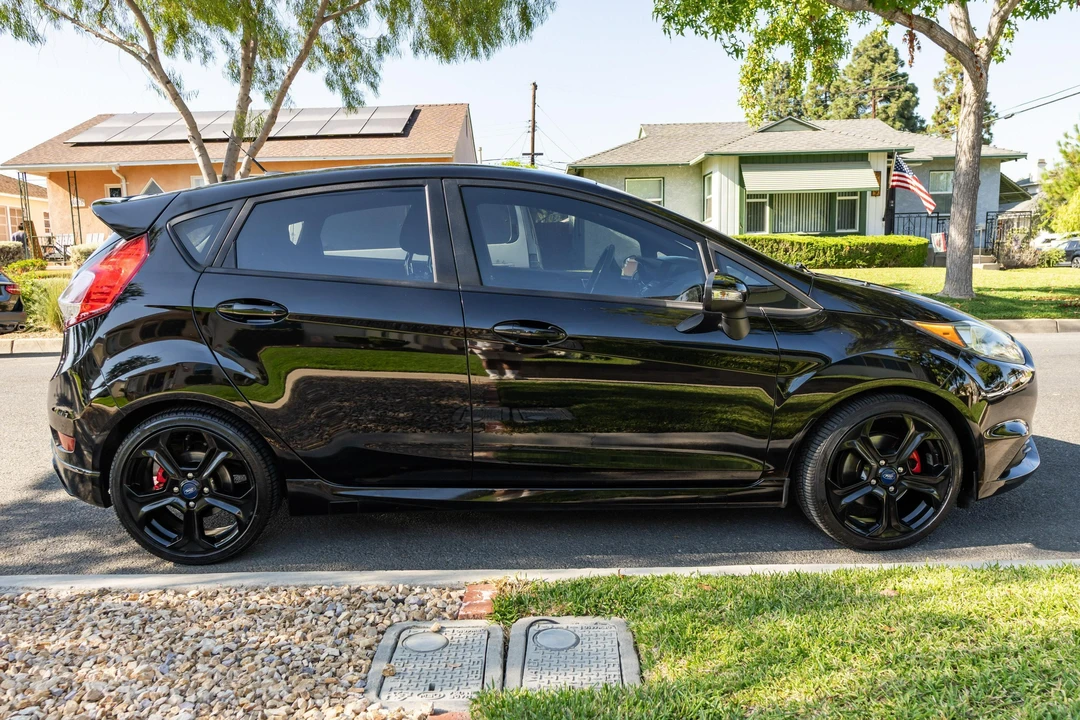 2016 Ford Fiesta - Image 3 of 31
