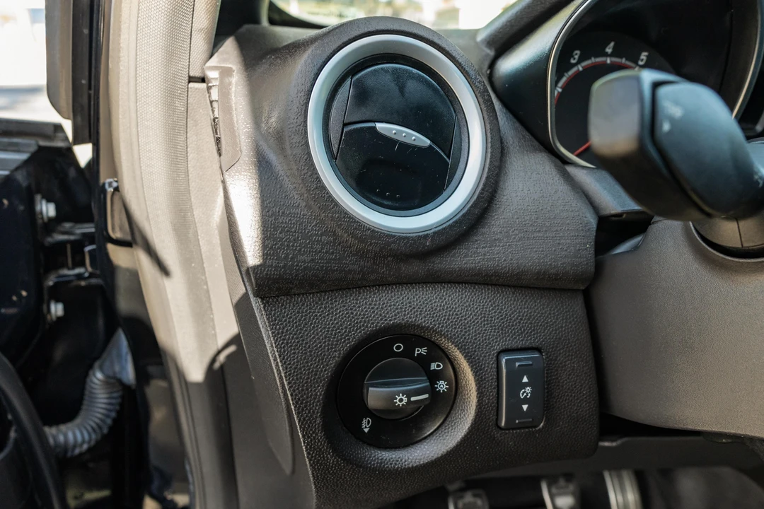 2016 Ford Fiesta - Image 26 of 31
