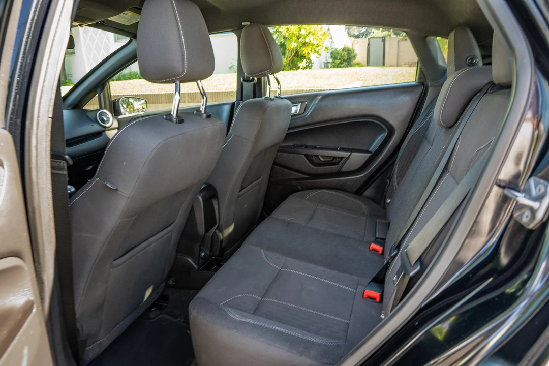 2016 Ford Fiesta - Image 22 of 31