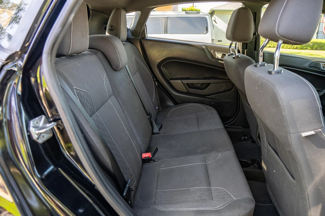 2016 Ford Fiesta - Image 24 of 31