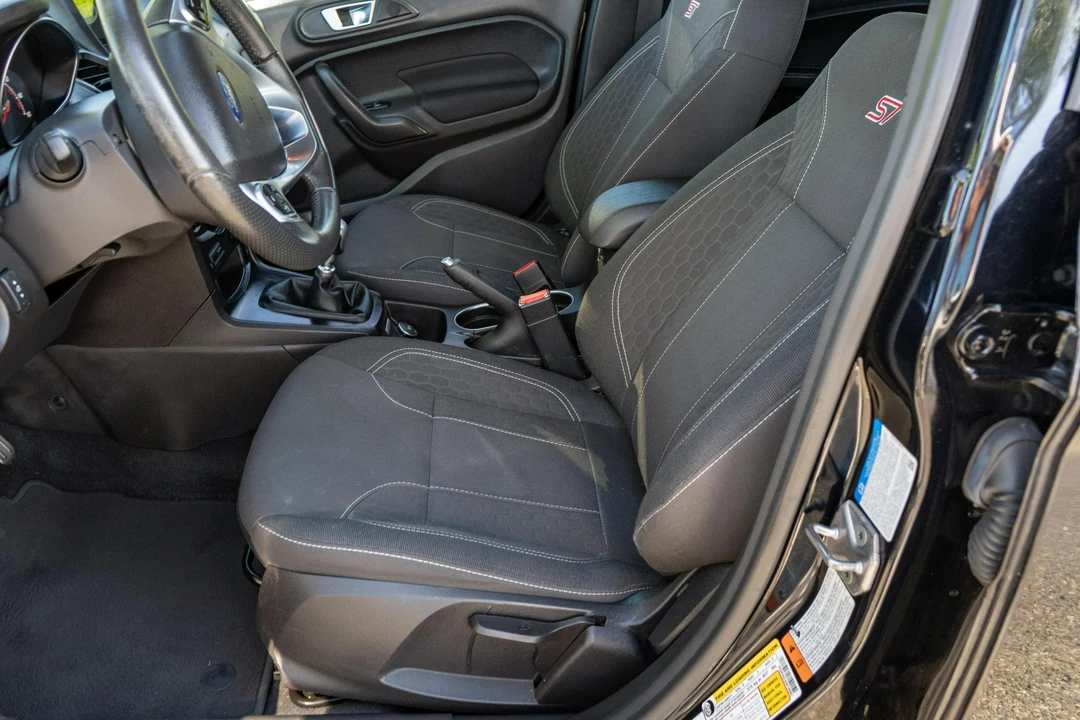 2016 Ford Fiesta - Image 16 of 31