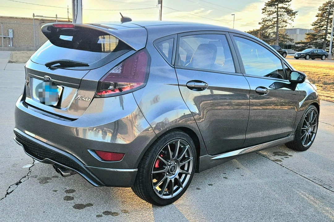 2016 Ford Fiesta - Image 12 of 31