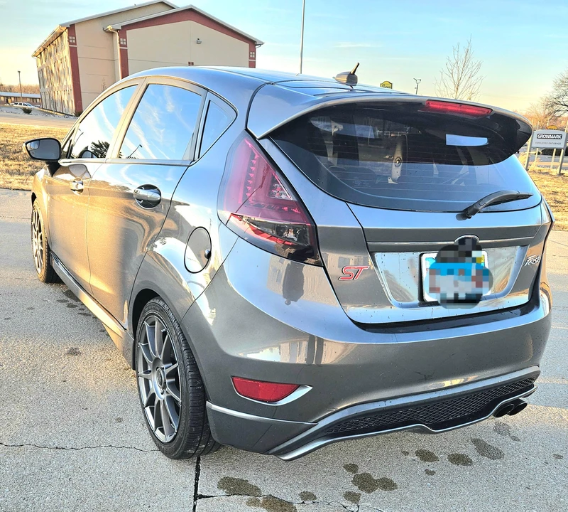2016 Ford Fiesta - Image 10 of 31