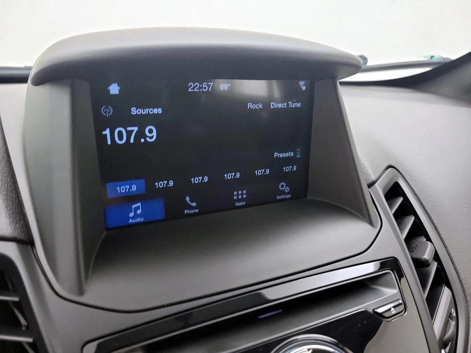 2016 Ford Fiesta - Image 15 of 25