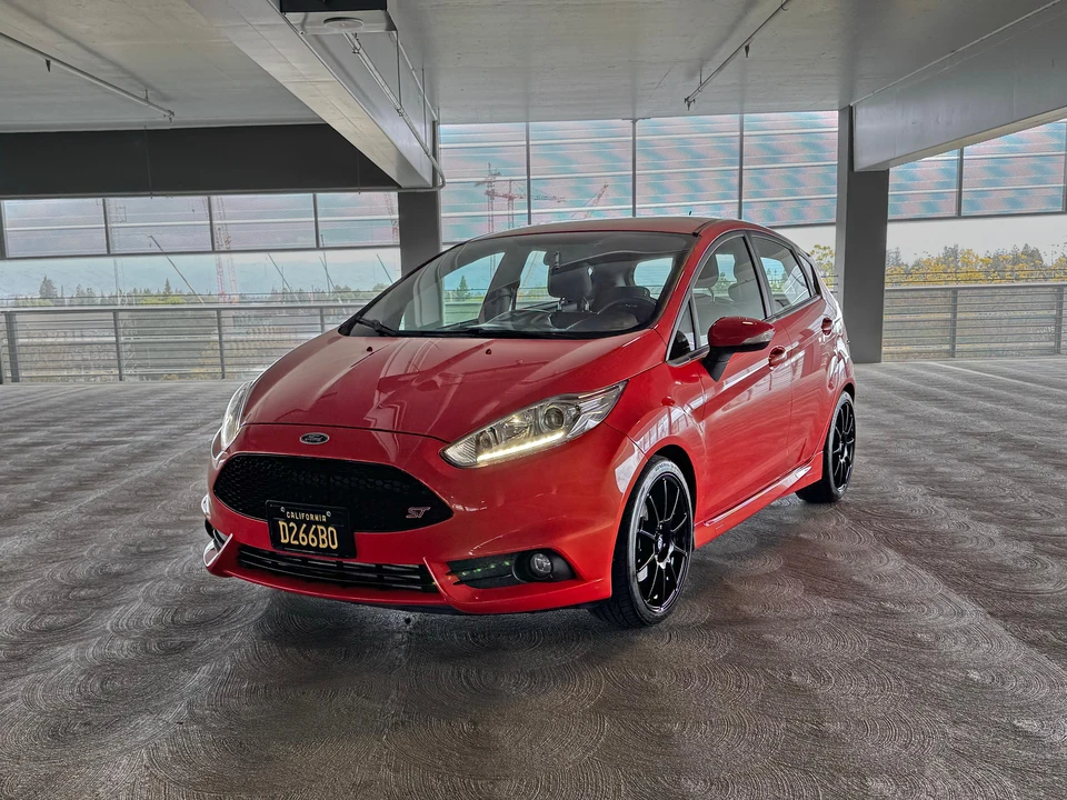 2016 Ford Fiesta - Image 10 of 31