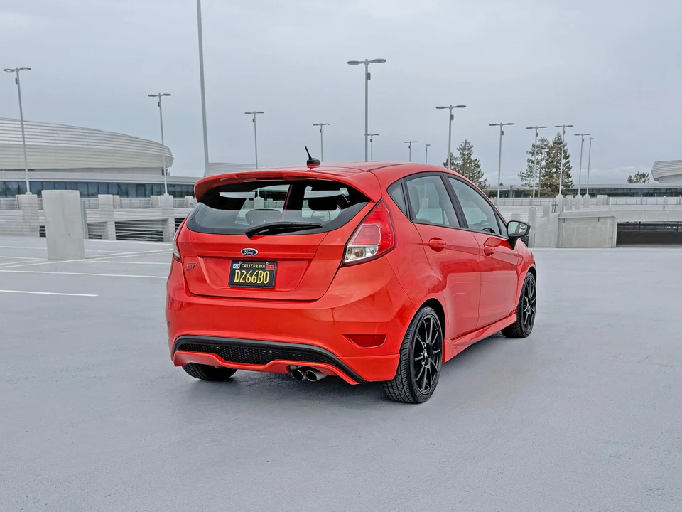 2016 Ford Fiesta - Image 6 of 31