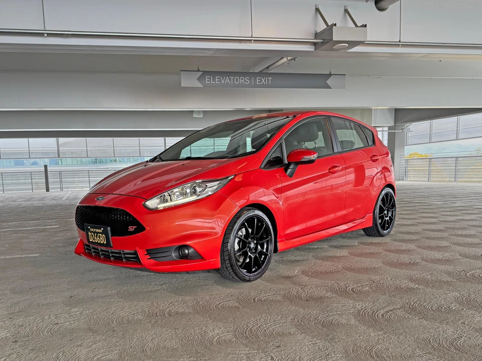 2016 Ford Fiesta - Image 12 of 31