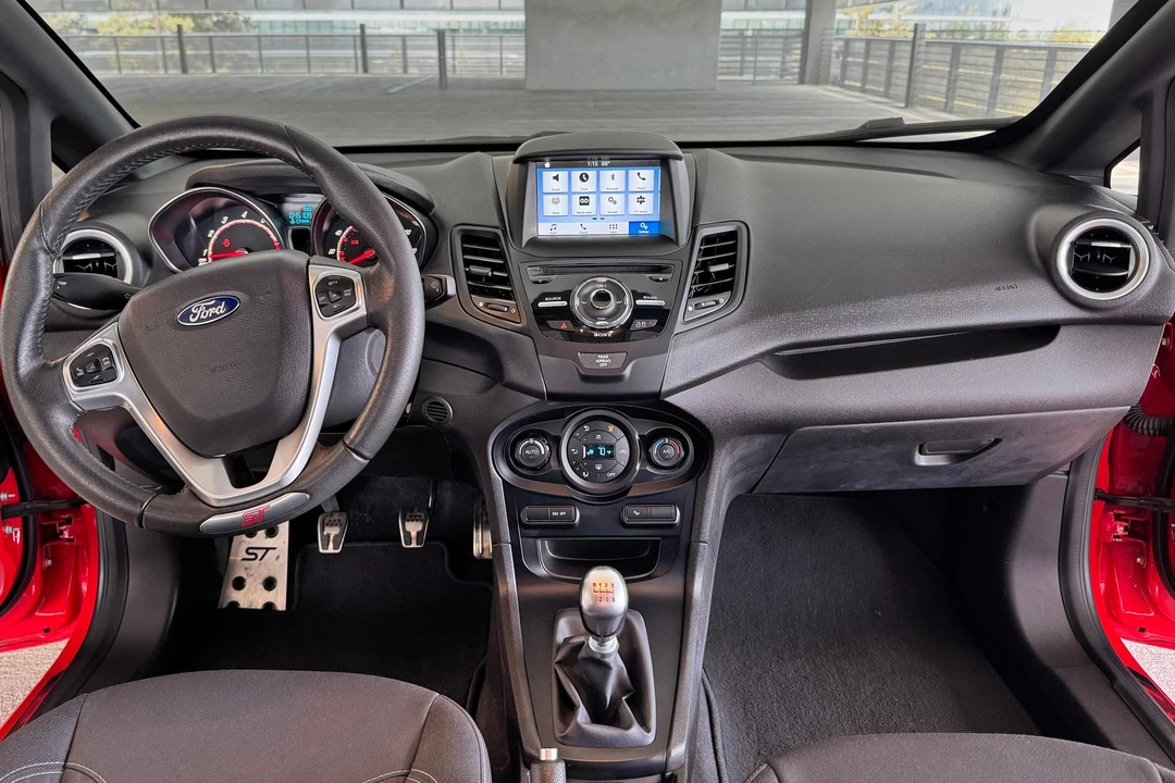 2016 Ford Fiesta - Image 28 of 31