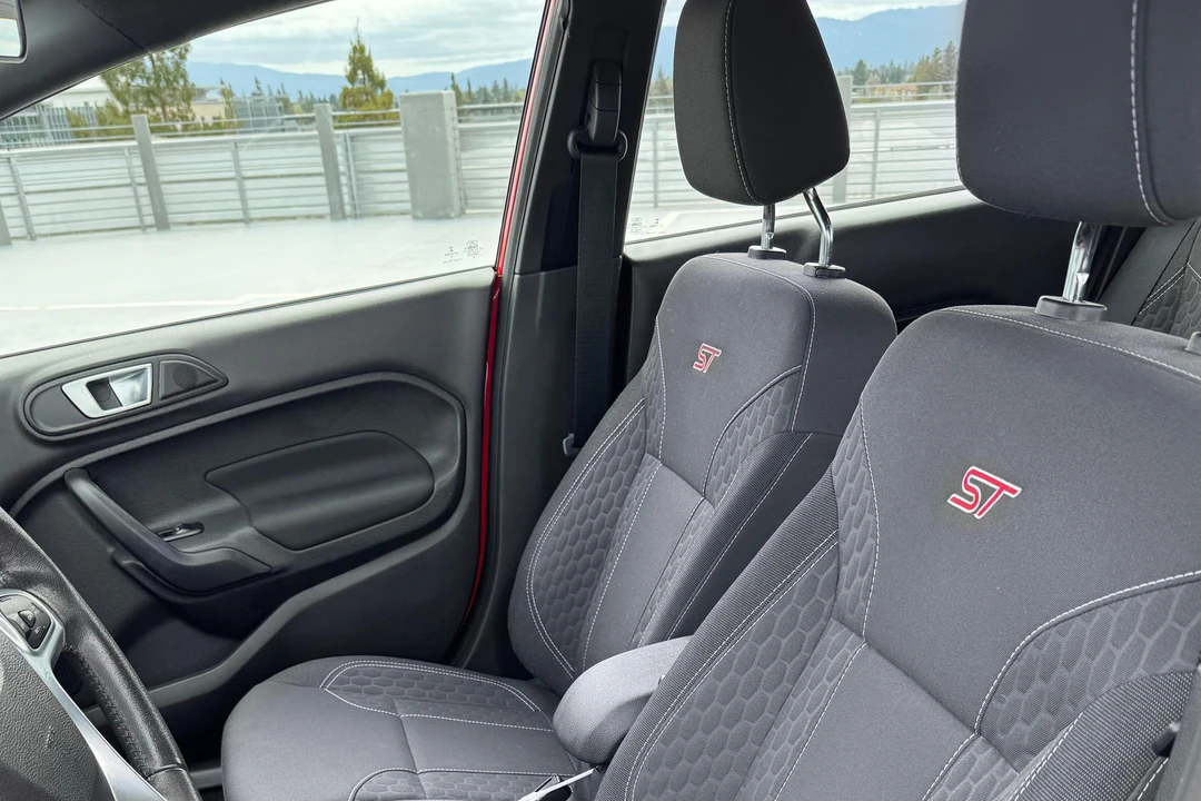 2016 Ford Fiesta - Image 29 of 31