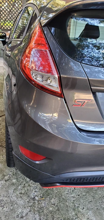 2016 Ford Fiesta - Image 31 of 31