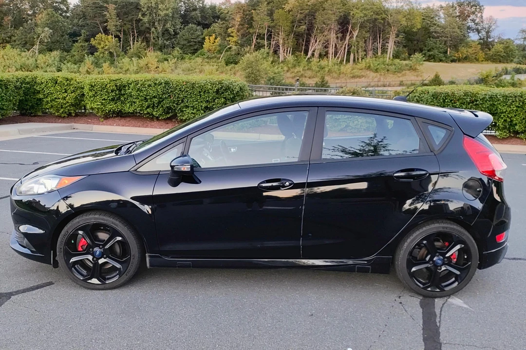 2016 Ford Fiesta - Image 8 of 31