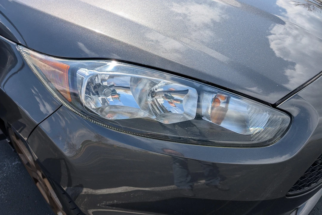 2016 Ford Fiesta - Image 11 of 31