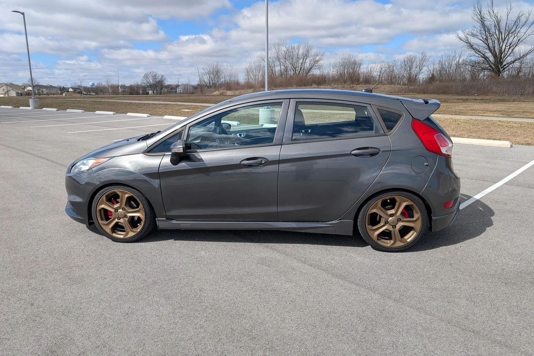 2016 Ford Fiesta - Image 7 of 31