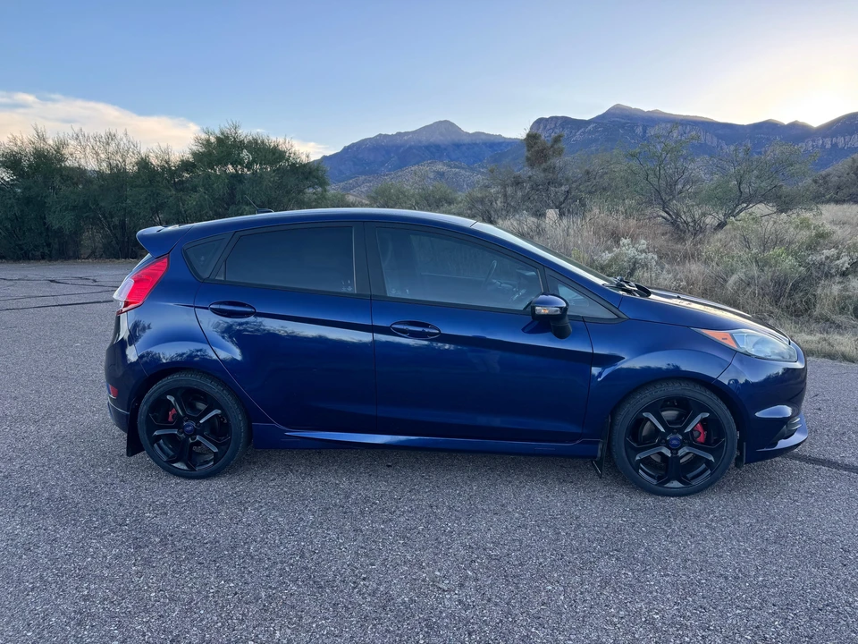 2016 Ford Fiesta - Image 8 of 31