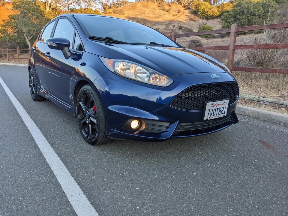 2016 Ford Fiesta - Image 14 of 31