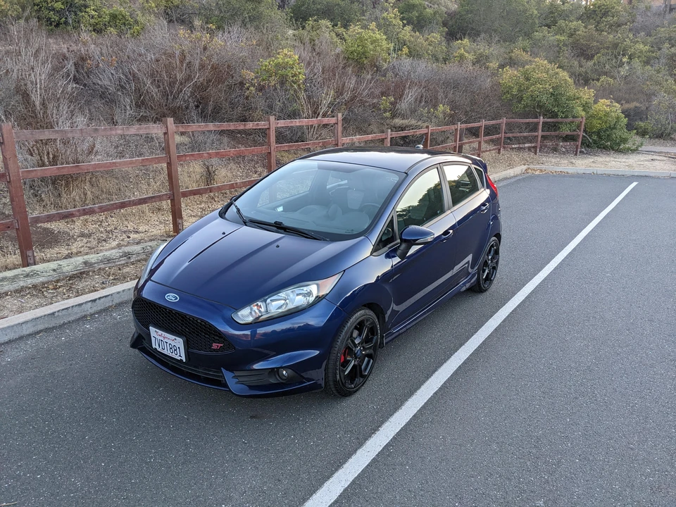 2016 Ford Fiesta - Image 7 of 31