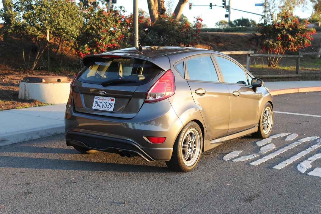 2016 Ford Fiesta - Image 16 of 31