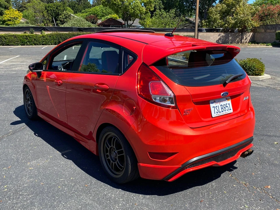 2016 Ford Fiesta - Image 10 of 31