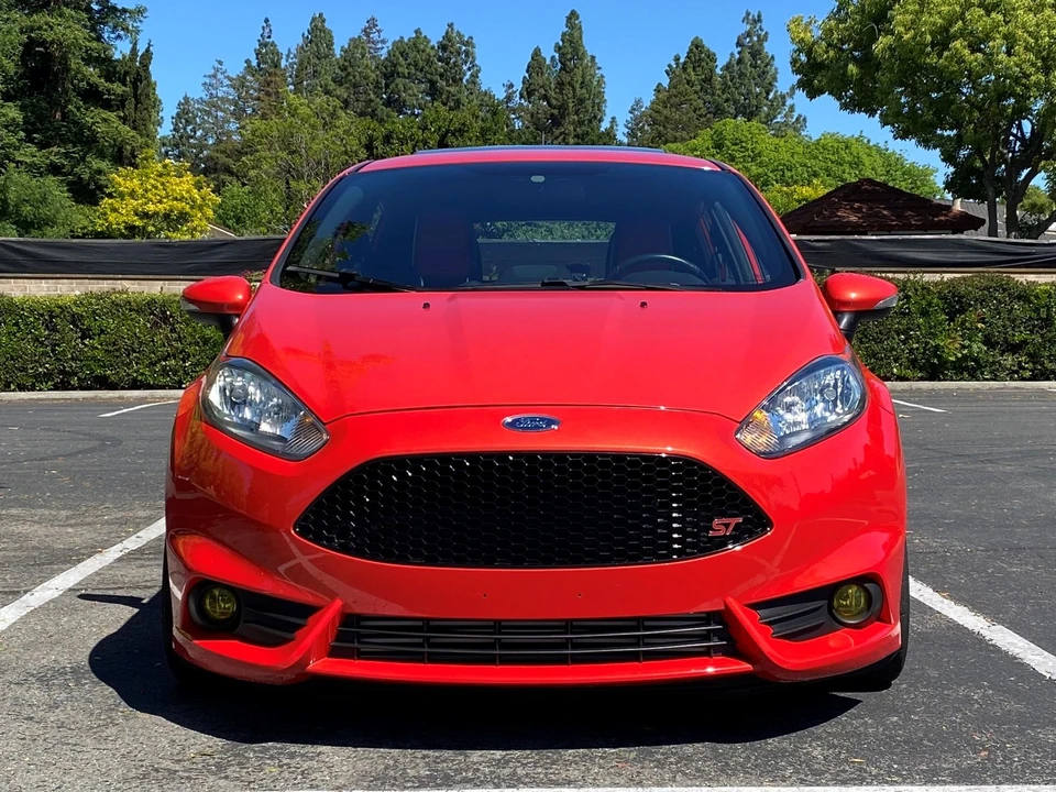 2016 Ford Fiesta - Image 2 of 31