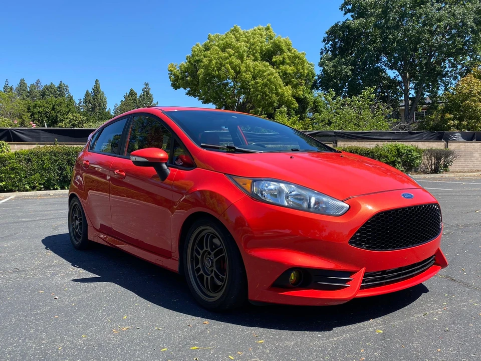 2016 Ford Fiesta - Image 14 of 31