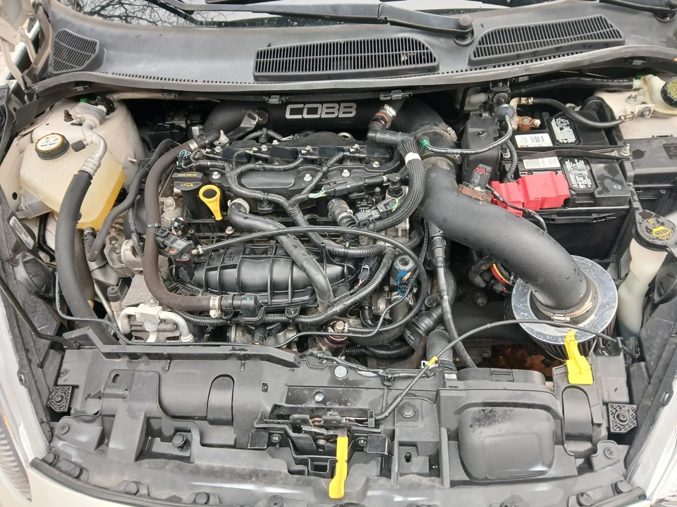 2016 Ford Fiesta - Image 10 of 15