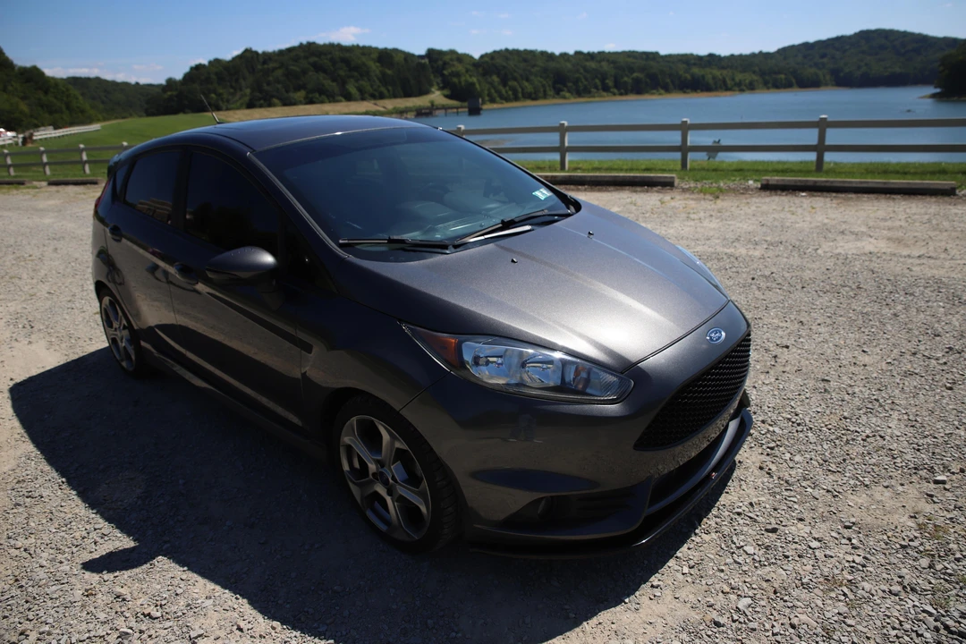 2016 Ford Fiesta - Image 14 of 31
