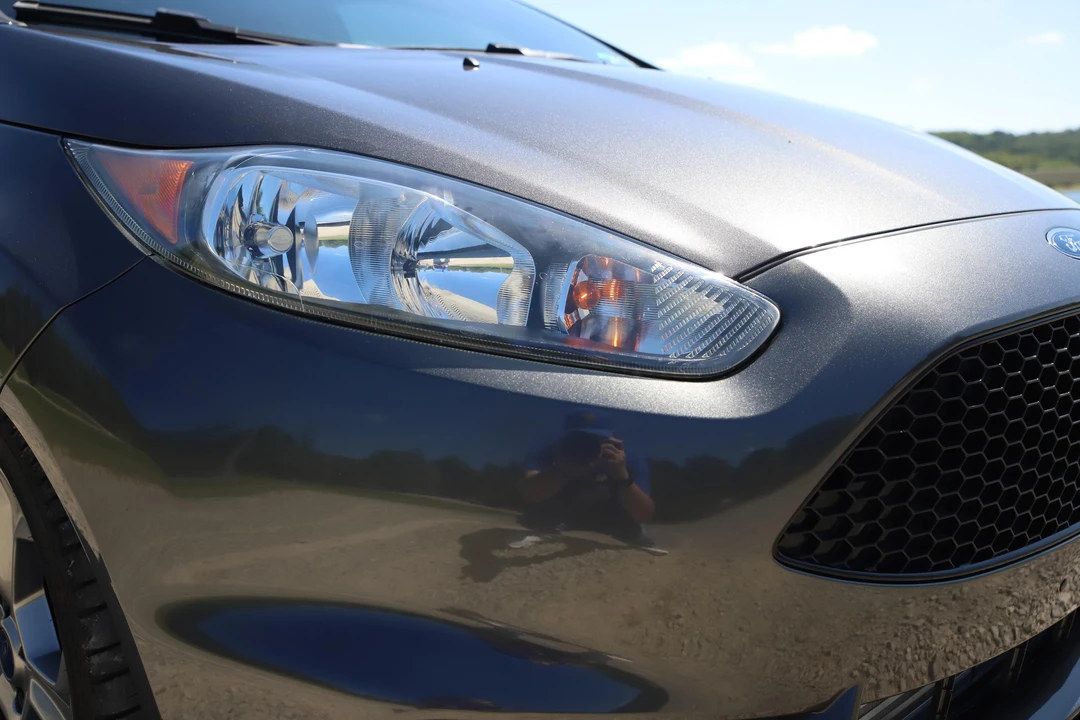 2016 Ford Fiesta - Image 15 of 31