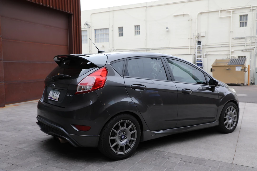2016 Ford Fiesta - Image 9 of 31