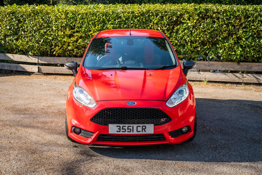 2016 Ford Fiesta - Image 9 of 31