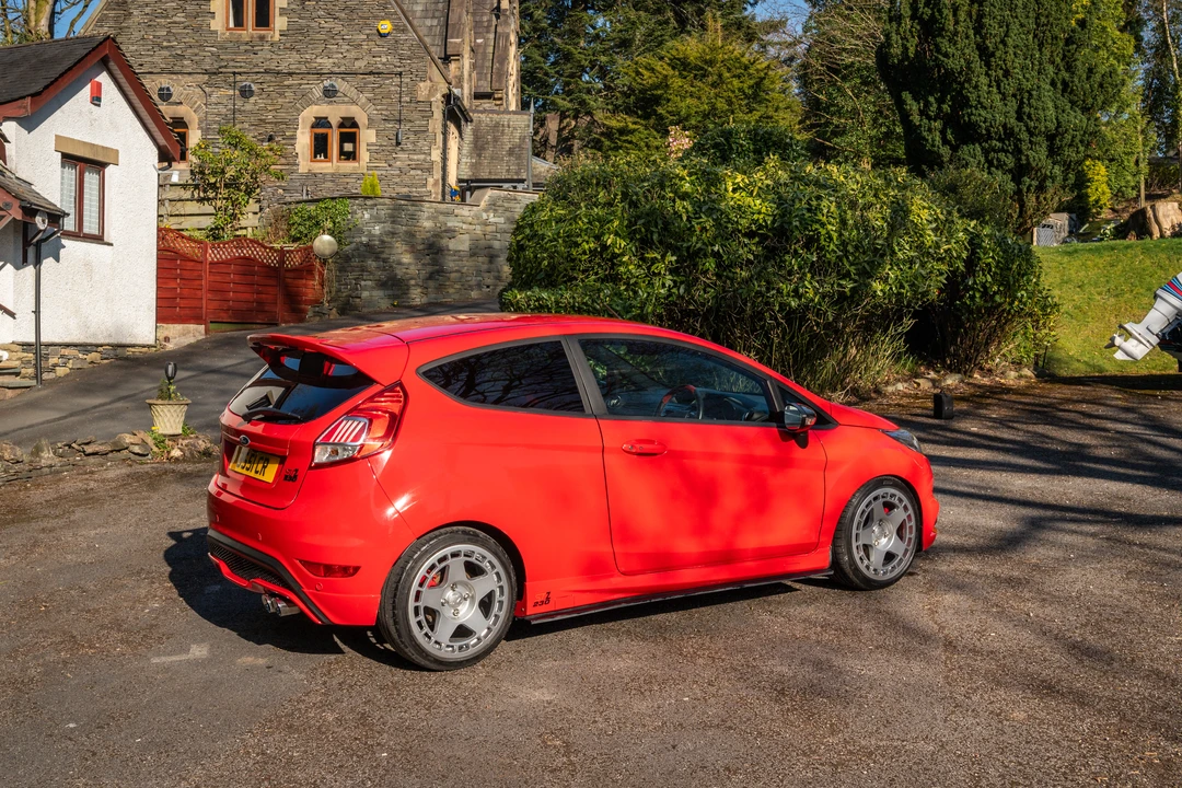 2016 Ford Fiesta - Image 14 of 31