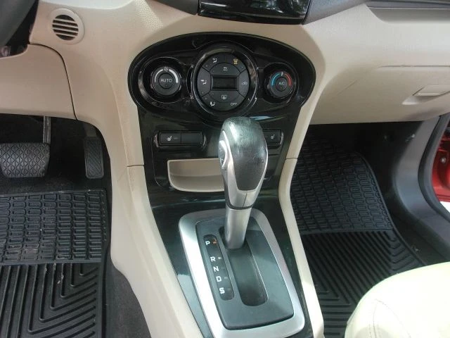 2016 Ford Fiesta - Image 21 of 21