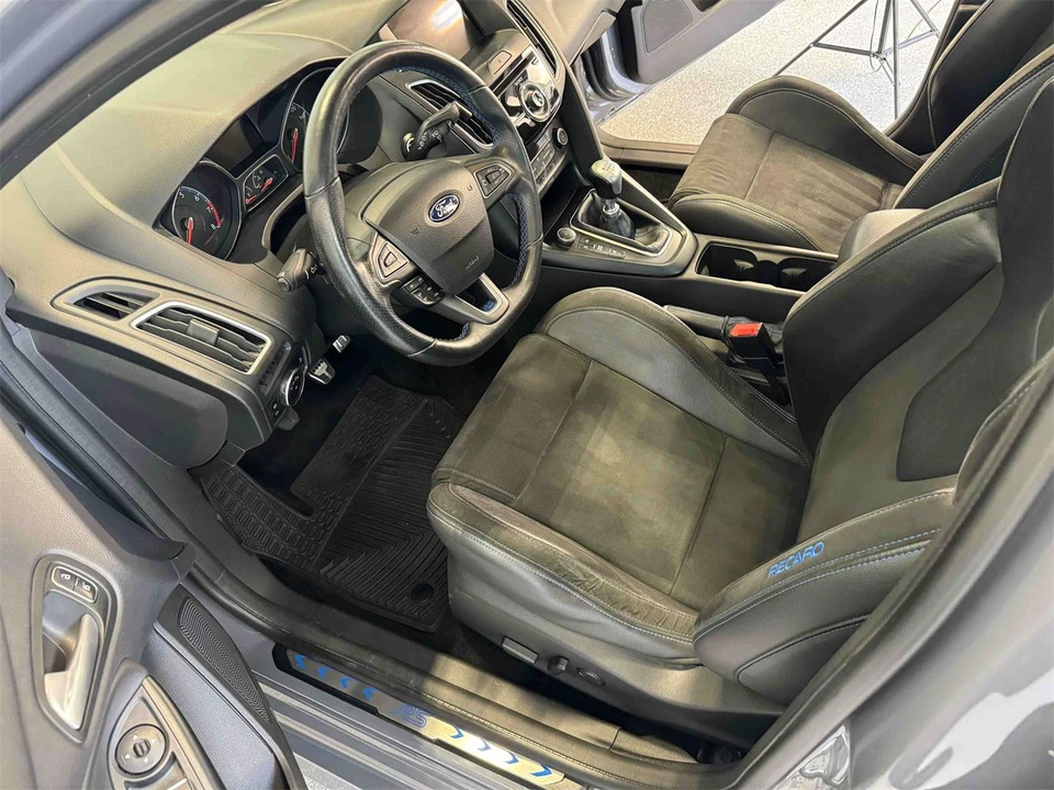 2016 Ford Focus 3rd Gen - Image 13 of 30