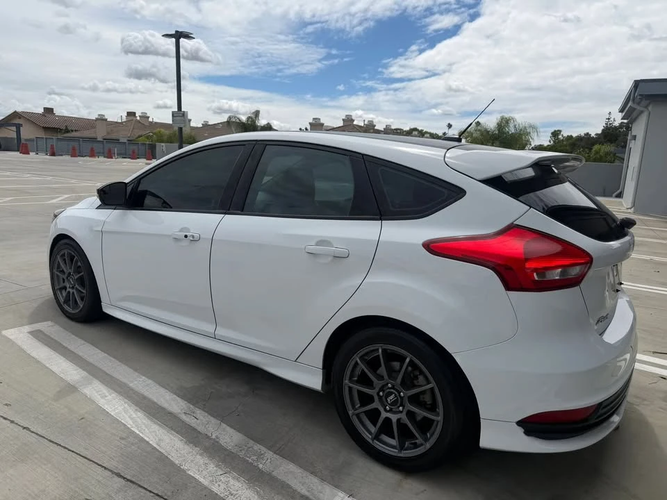 2016 Ford Focus 3rd Gen - Image 10 of 20