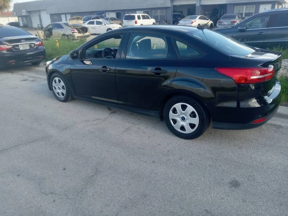 2016 Ford Focus 3rd Gen - Image 13 of 15