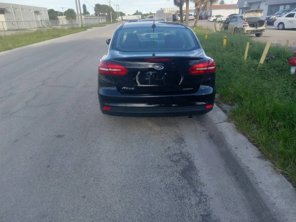 2016 Ford Focus 3rd Gen - Image 14 of 15