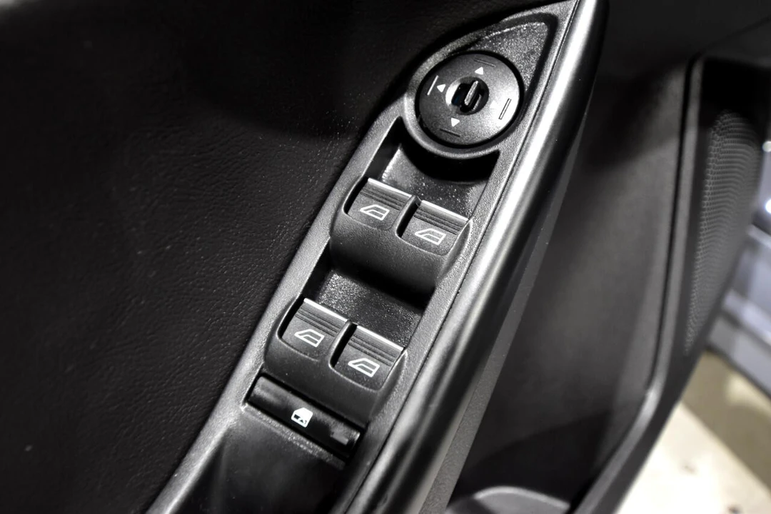 2016 Ford Focus RS 3rd Gen - Image 17 of 21