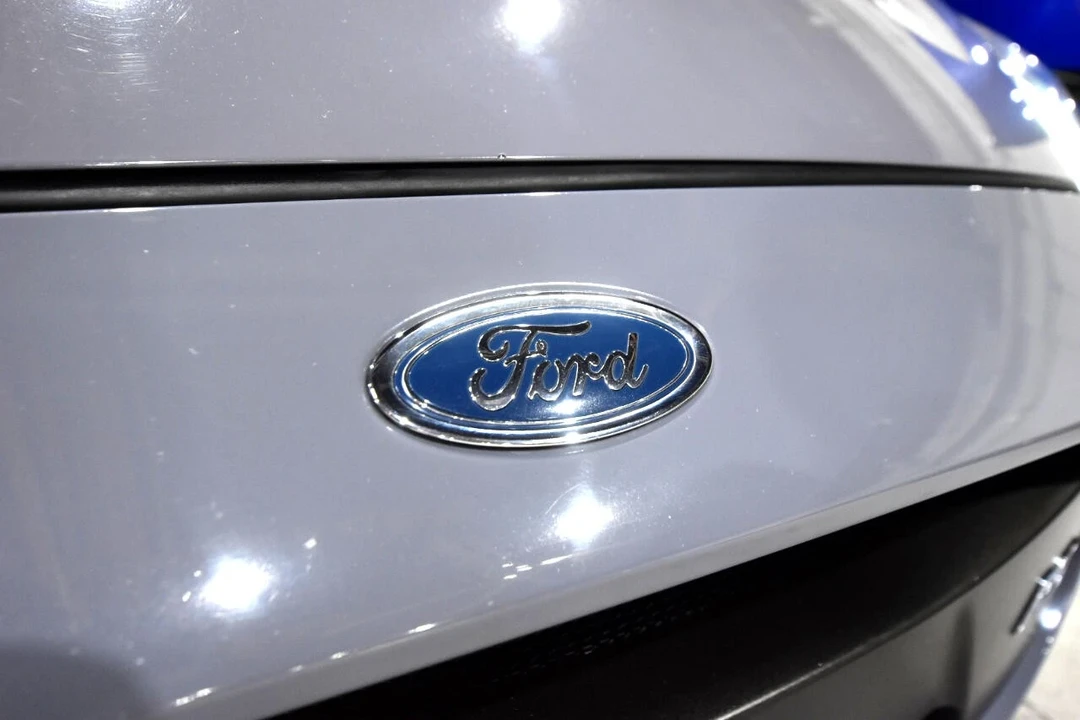 2016 Ford Focus RS 3rd Gen - Image 5 of 21