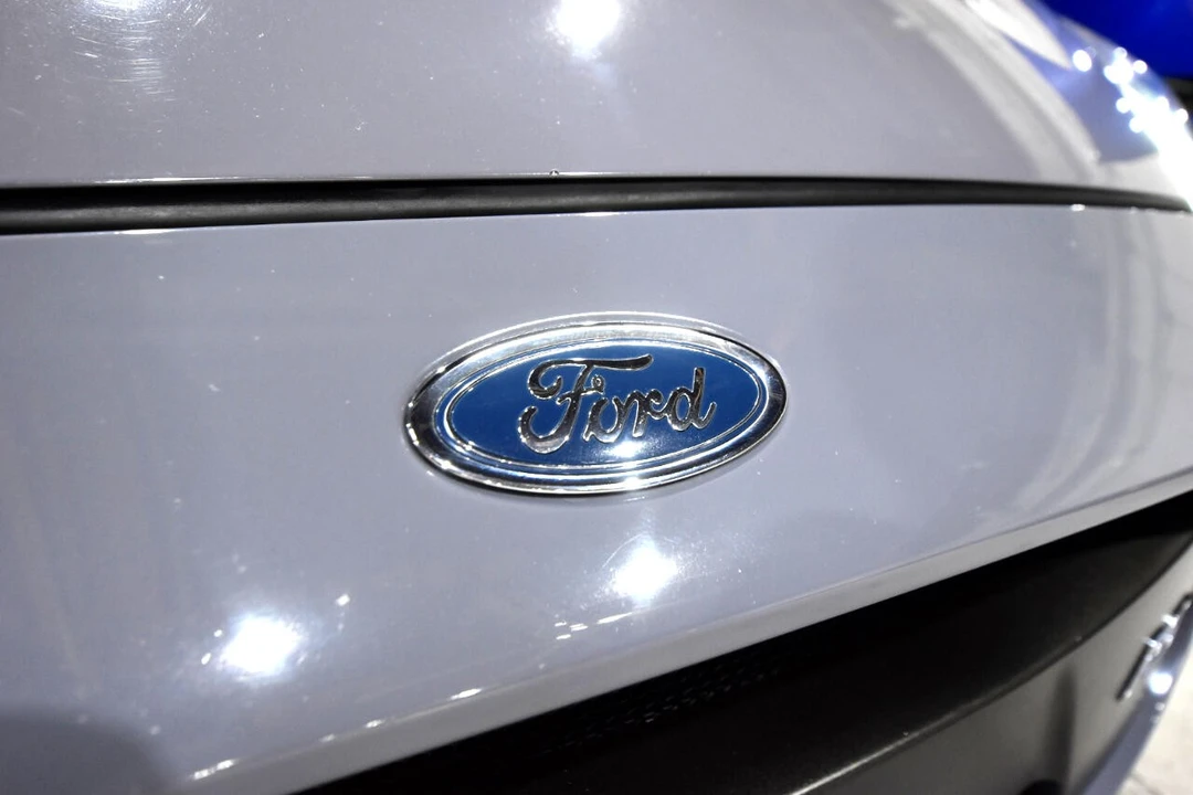 2016 Ford Focus RS 3rd Gen - Image 5 of 21
