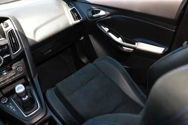 2016 Ford Focus RS 3rd Gen - Image 17 of 19
