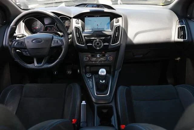 2016 Ford Focus RS 3rd Gen - Image 16 of 19
