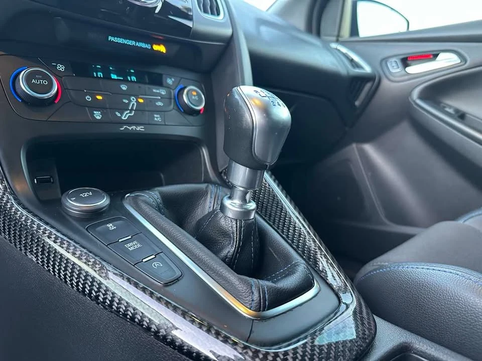 2016 Ford Focus RS 3rd Gen - Image 10 of 17
