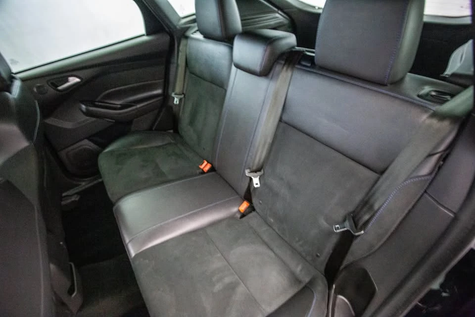 2016 Ford Focus RS 3rd Gen - Image 10 of 15
