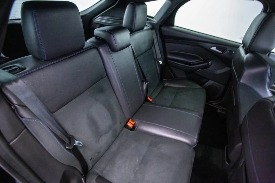 2016 Ford Focus RS 3rd Gen - Image 11 of 15