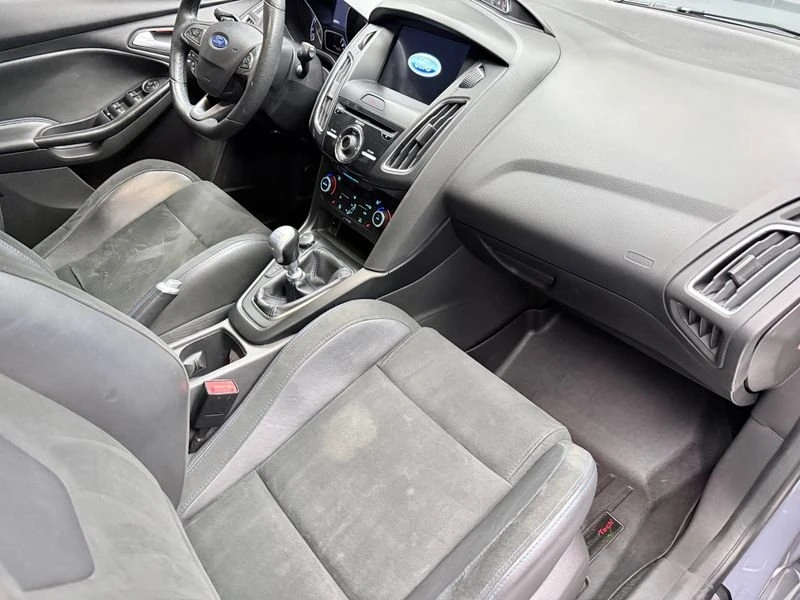 2016 Ford Focus RS 3rd Gen - Image 11 of 18
