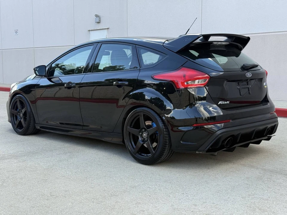 2016 Ford Focus RS 3rd Gen - Image 3 of 12