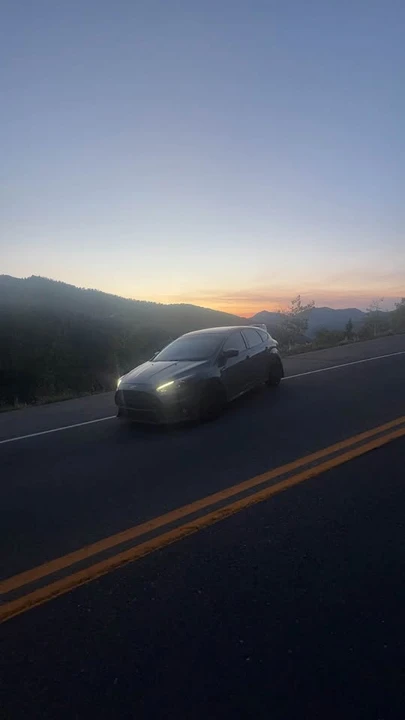 2016 Ford Focus RS 3rd Gen - Image 2 of 8